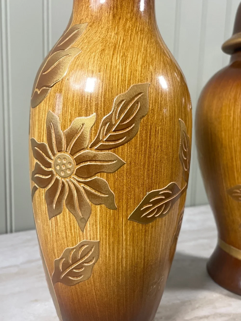 Vintage Floral Woodgrain Vase and Lidded Ginger Jar Set